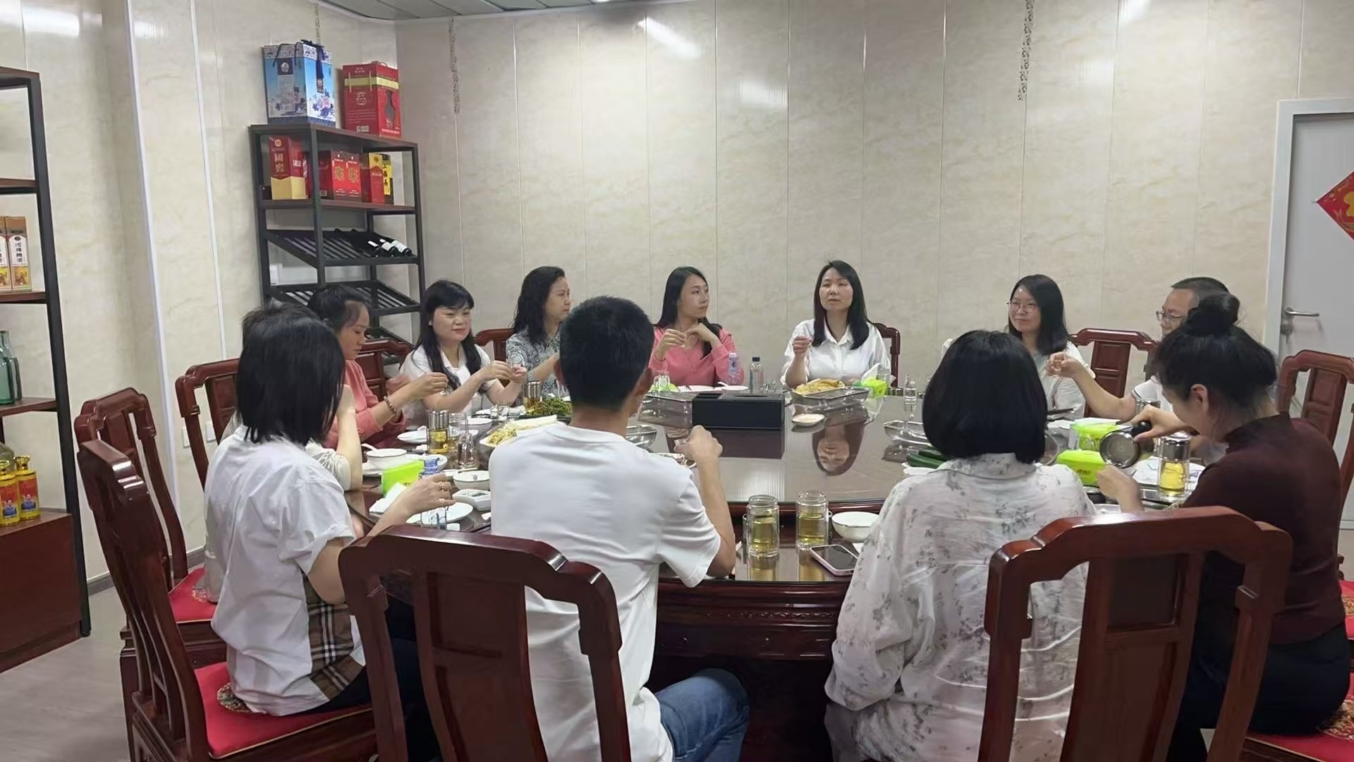 聚会聚餐 - 聚餐合影